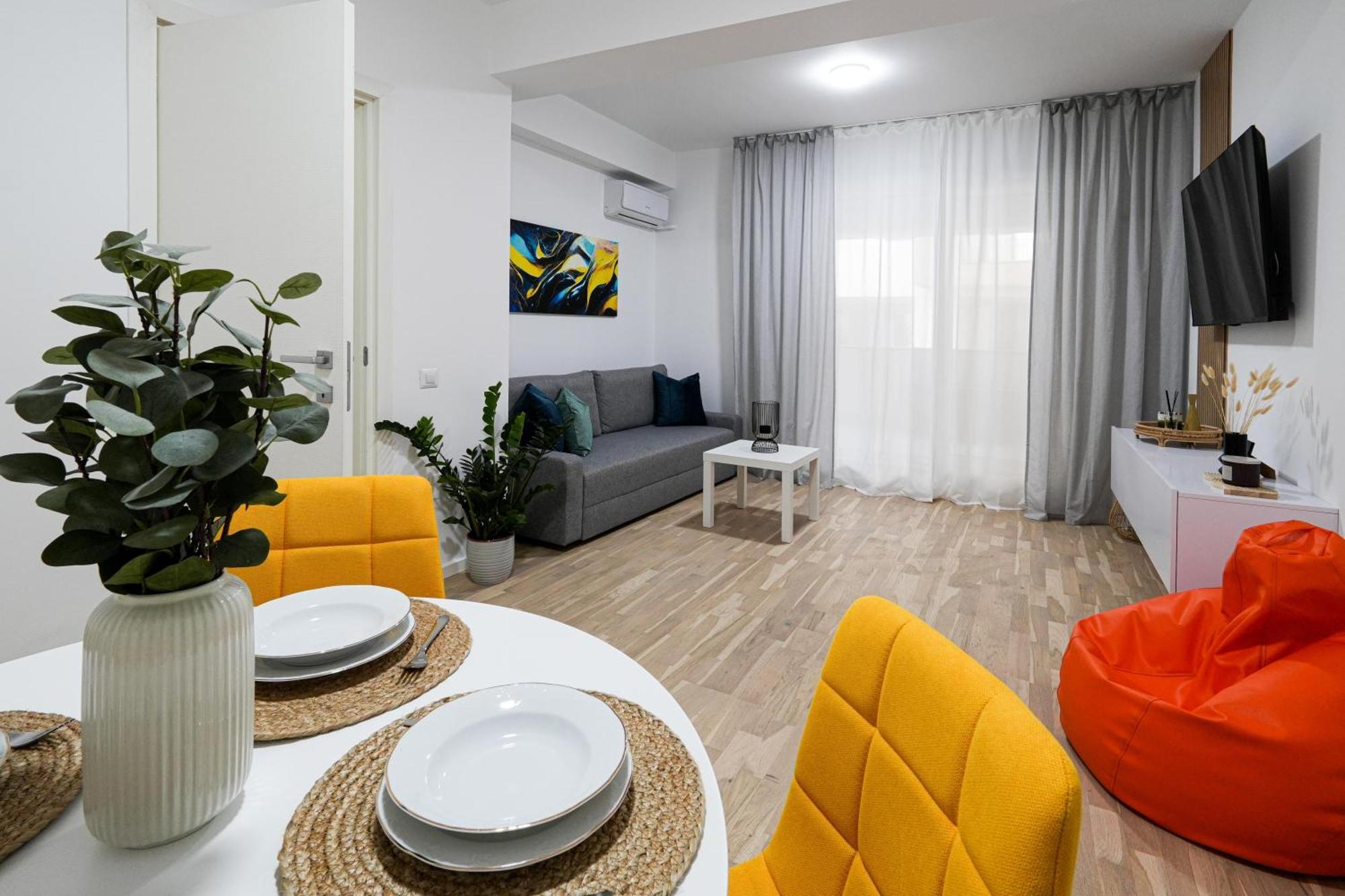 Gabi - Chic Apt With Parking Close To Veranda Mall 부쿠레슈티 외부 사진