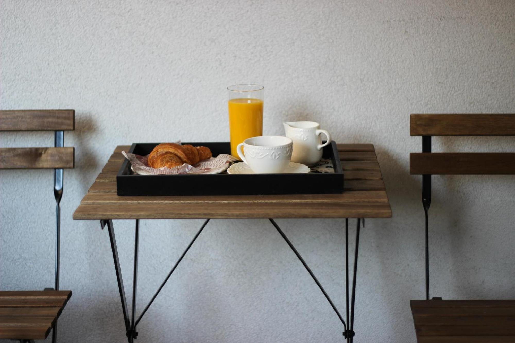 Gabi - Chic Apt With Parking Close To Veranda Mall 부쿠레슈티 외부 사진
